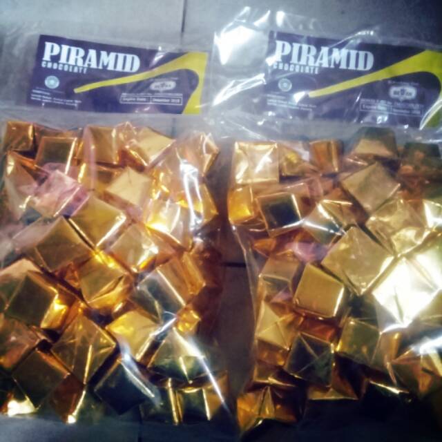 

Coklat piramid