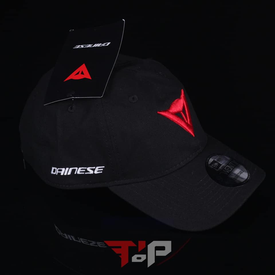 DAINESE 9TWENTY CANVAS STRAPBACK CAP BLACK RED