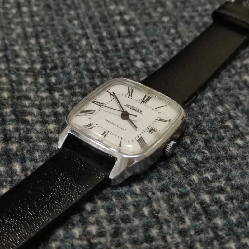 Jam Tangan Raketa Square