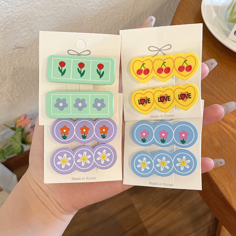 Set Jepit Rambut Bentuk Hati Dan Bunga Warna Permen Bahan Resin Untuk Anak