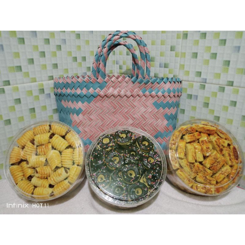 

paket hampers 3 toples kue kering homemade