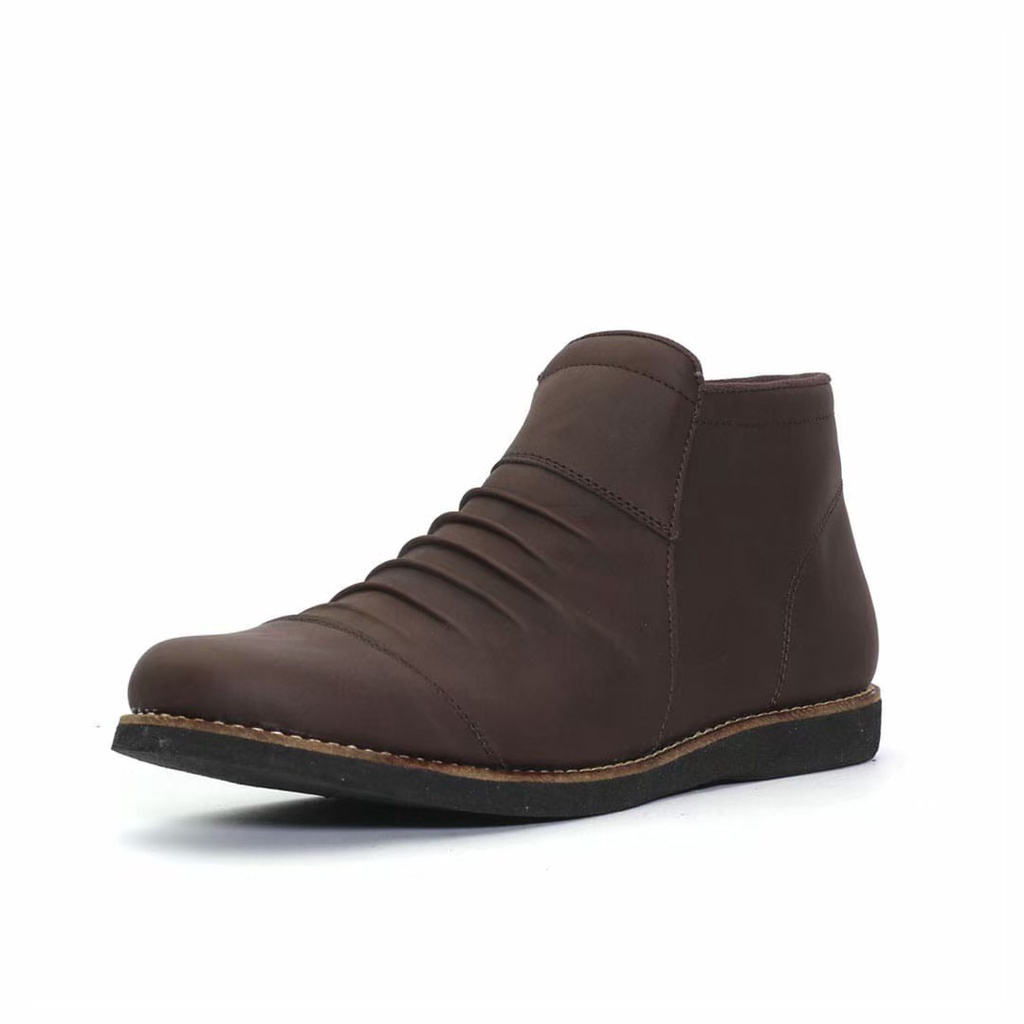 Sepatu Boots EIGHT Original Pria Casual Tinggi Resleting Slip On Brodo Kulit Hitam Tan Bandung Lokal