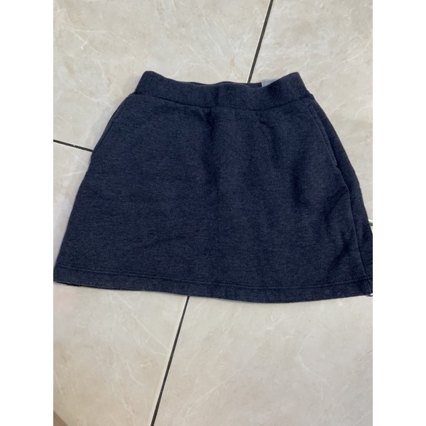 PRELOVED Rok Anak Uniqlo