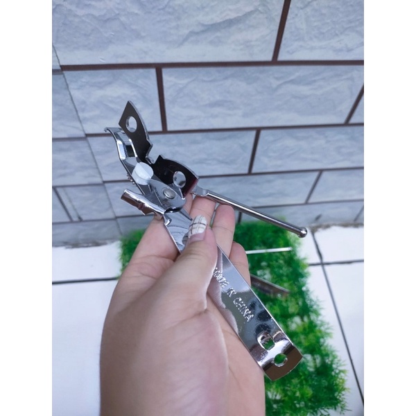 Pembuka kaleng Stainless/alat pembuka kaleng3 in 1 Stainless putar/