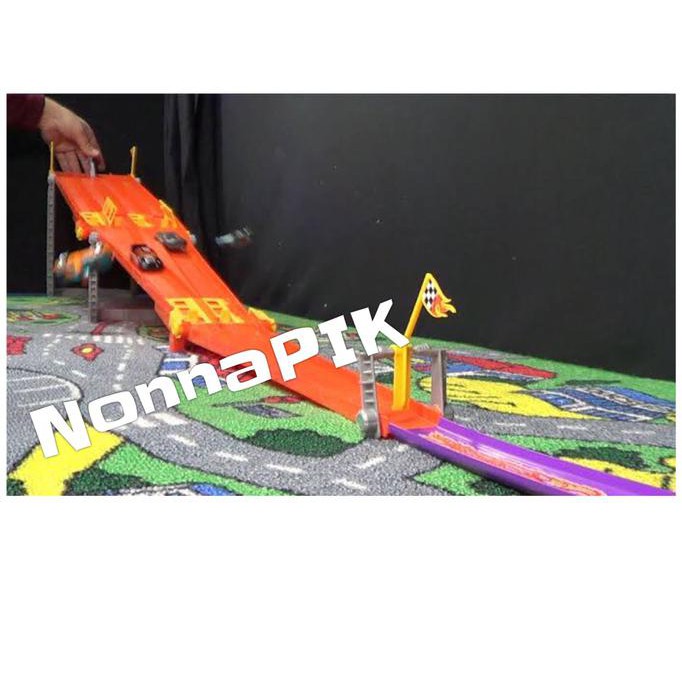 Hot Wheels 4-Lane Elimination Race Track Set - Termurah 