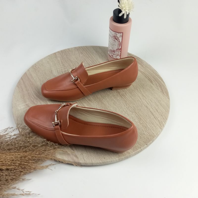 VNL Aliveo Flatshoes | Sepatu Wanita | Sepatu Flatshoes | Flatshoes Casual | Sepatu Hak 2cm