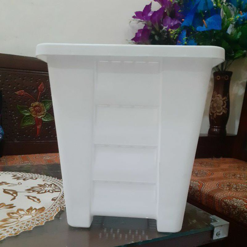 pot bunga kotak sinovac 02 putih