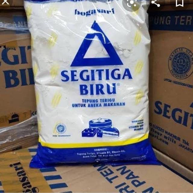 

Tepung segitiga biru ekonomis 1kg