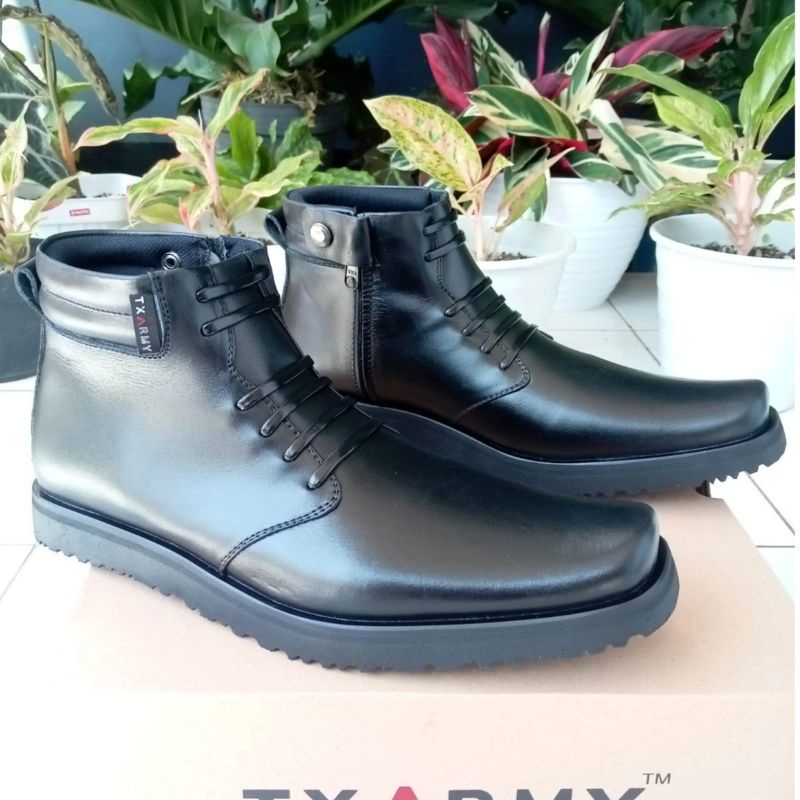 SEPATU PDH KULIT SAPI ASLI KILAP MERK MR MASTER SEPATU PDH DINAS KANTOR TNI POLRI SECURITY SATPAM