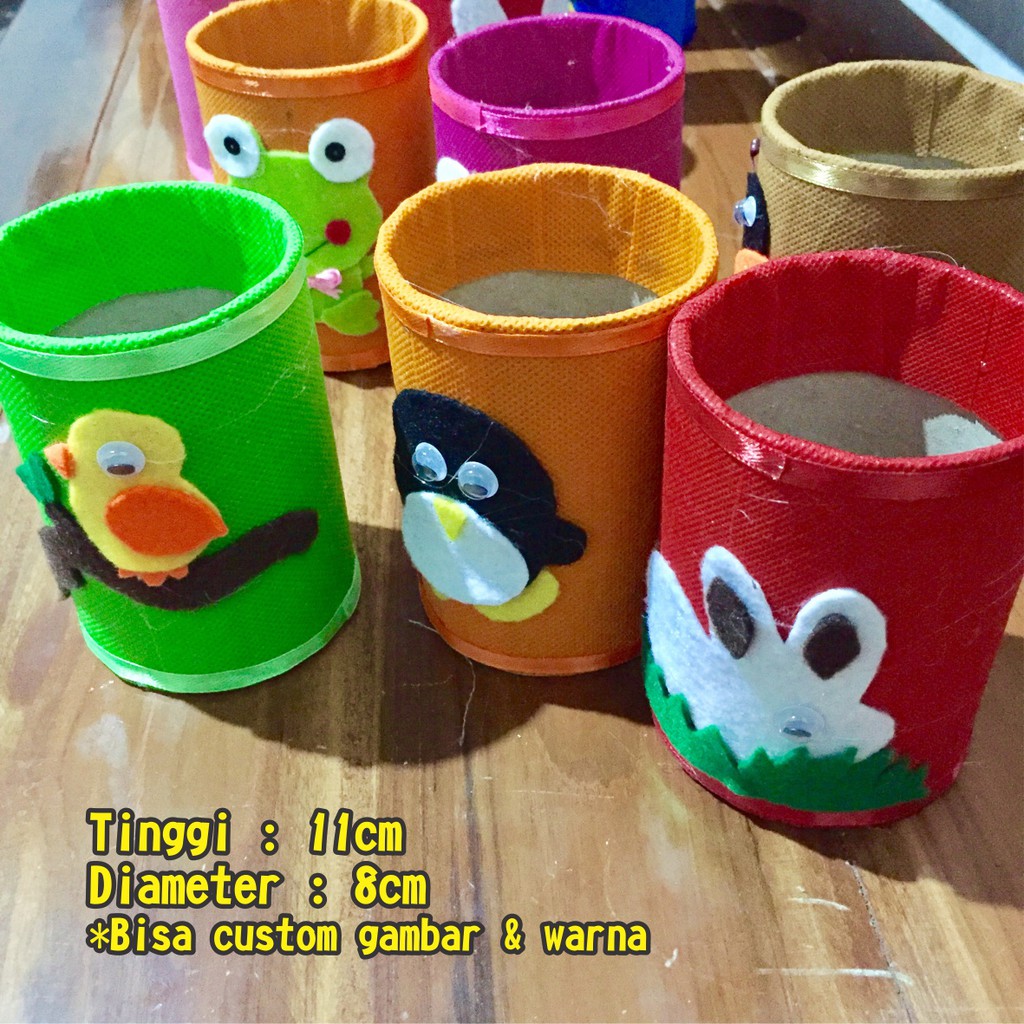 

Tempat Pensil / Tempat Pensil Flanel / Tempat Pensil Flanel Karakter Custom