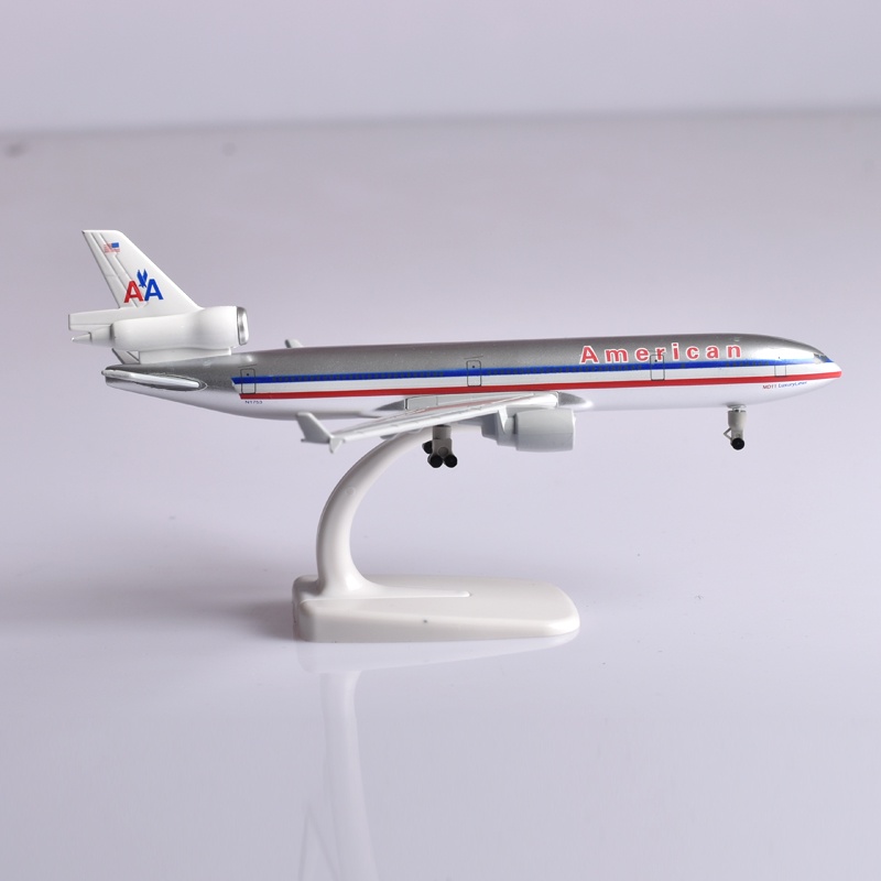 Md-11 Miniatur Diecast Pesawat Terbang Amerika Bahan Metal MD11 Untuk Mainan / Koleksi