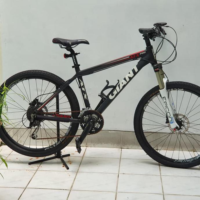 BIG SALE MTB Giant  ATX Sepeda  Gunung Shopee Indonesia