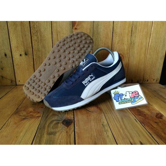 Sepatu /Puma Easy Rider/Sepatu Impor/ Made In Vietnam/Sepatu Pria/Navy - Putih, 41