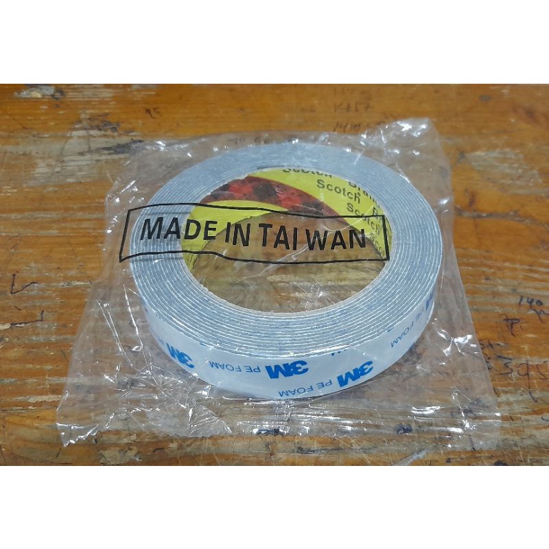 

Double Tape Lem Bolak Balik 3M Double Tape 5M