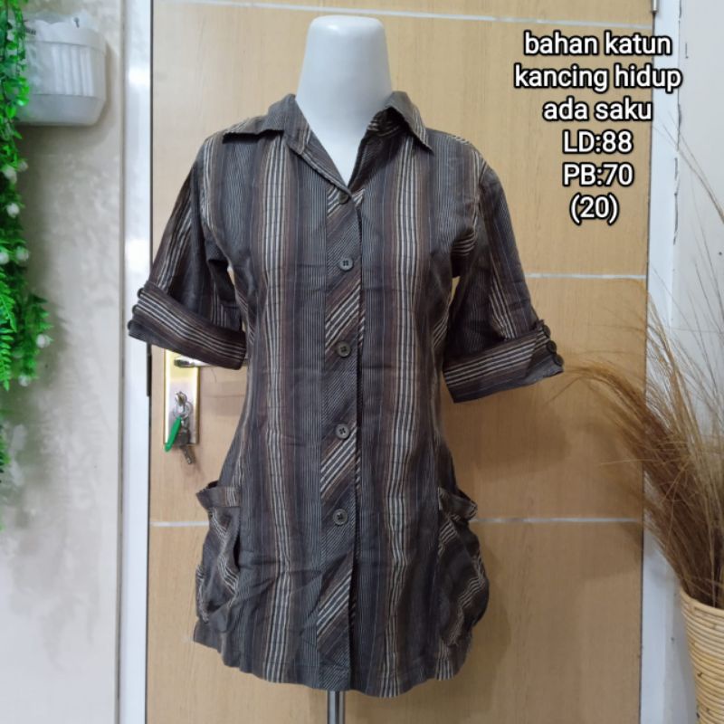 PRELOVED THRIFT KEMEJA WANITA // KEMEJA WANITA // PRELOVED KEMEJA // THRIIFT KEMEJA // THRIFT KEMEJA BEKAS-8