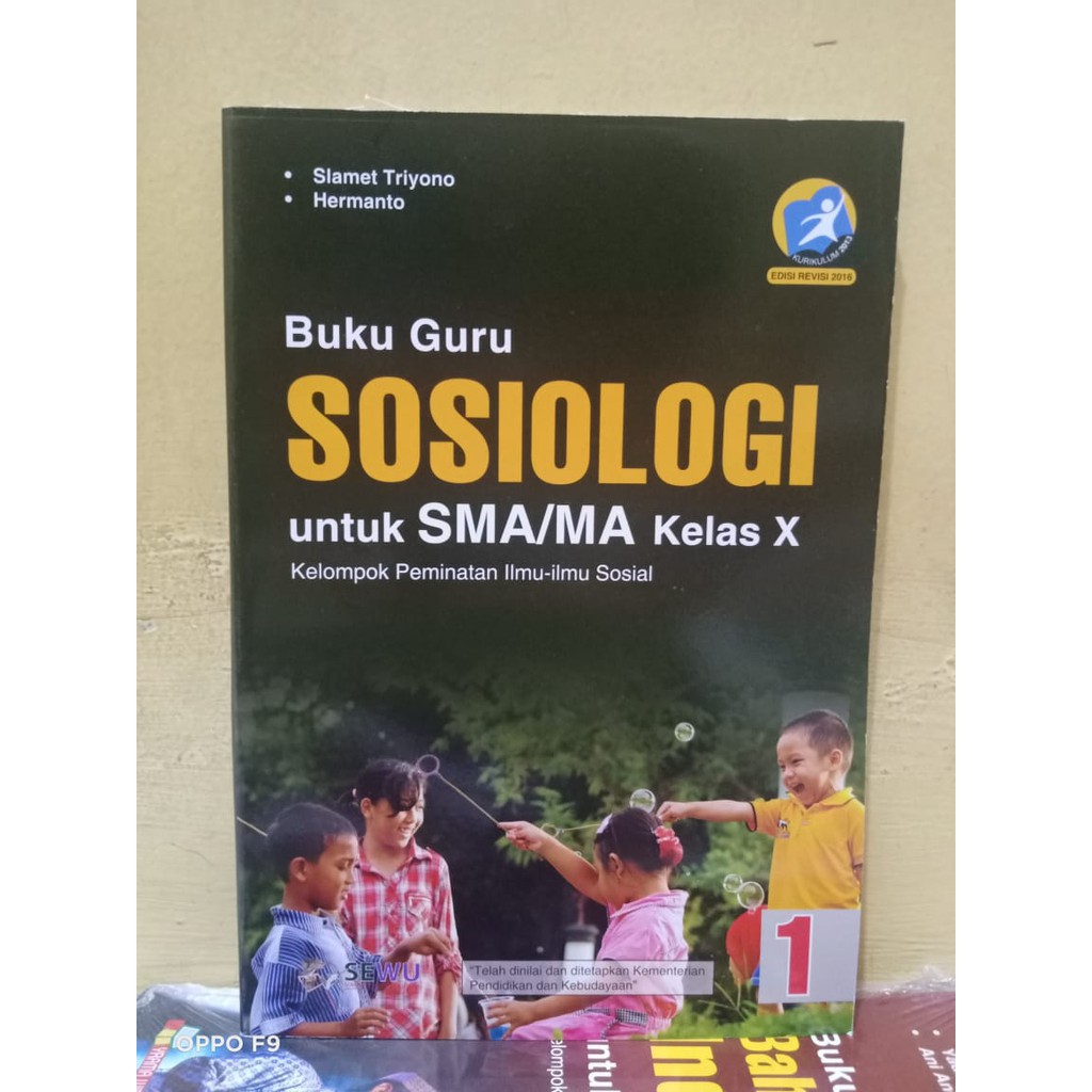BUKU GURU SOSIOLOGI SMA MA KELAS X PEMINATAN KURIKULUM 2013 EDISI REVISI / SOSIOLOGI KELAS 10
