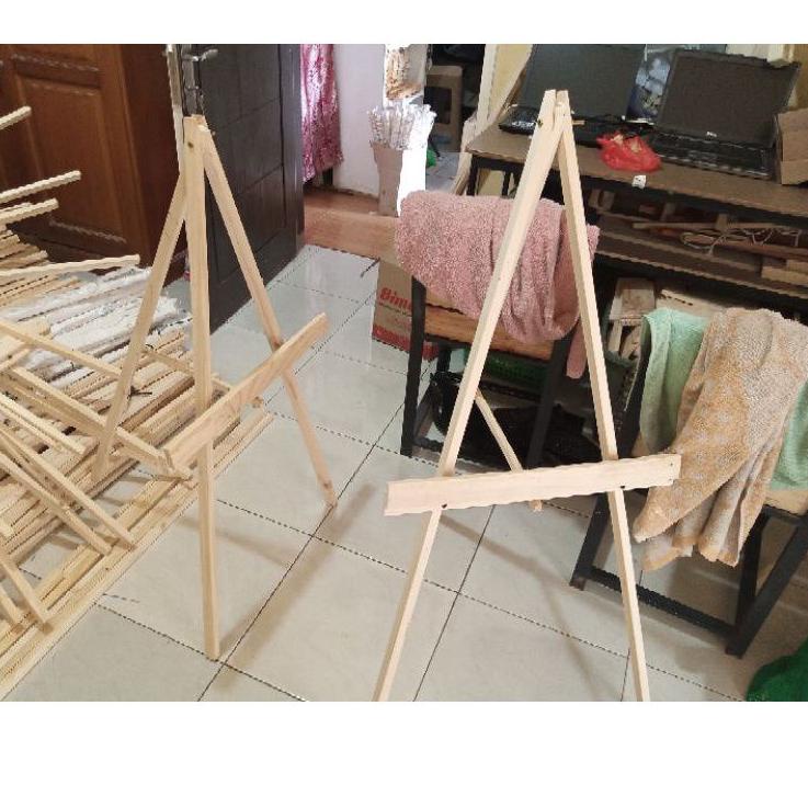 

Bagus Banget.. Wooden Easel 120cm /Standing Poto Kayu Tripod