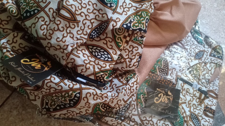 Atasan Batik Dolby Dolbi Dobby Doby Tenun Sutra Tulis Halus Katun Atbm Baron ,sarombit Atasan Ini