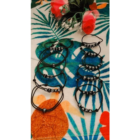 GELANG NAMA IBU DAN ANAK GELANG NAMA COUPLE INISIAL CUSTOM HURUF GELANG NAMA INISIAL HITAM TALI COD