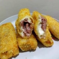 

Risoles mayo keju - smoked beef - risol kebab homemade isi 5