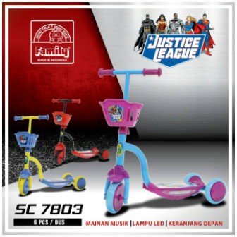 Mainan Skuter Scooter Anak Family Special Edition Justice League SC 7803