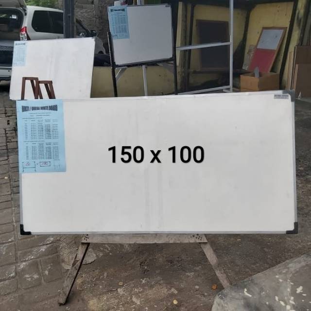 

Whiteboard besar 150 x 100 papan tulis kantor sekolah