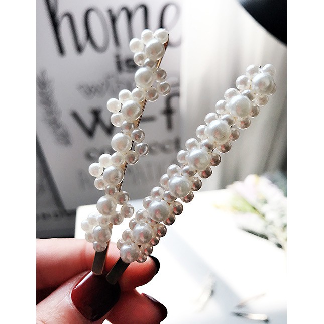 LRC Jepit Rambut Fashion White Alloy Pearl Hair Clip Six-piece F50050