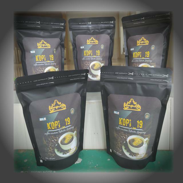 

Coffee nineteen Lampung Kopi Bubuk halus Robusta Murni 1 Kg