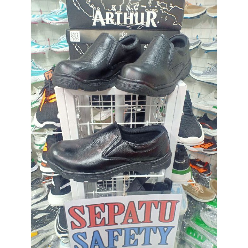 Sepatu Safety Slip On King Arthur