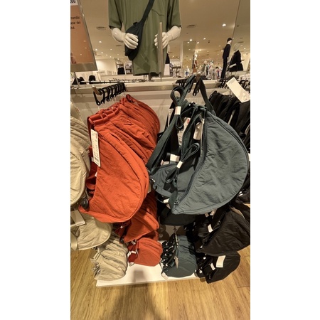 [JASTIP] SLING BAG UNIQLO