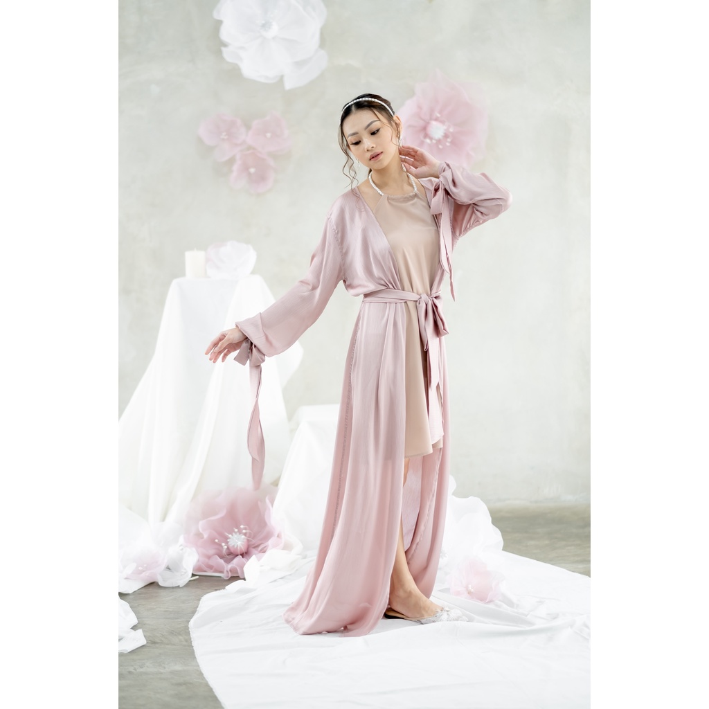 Penelope Pearl Robe - FAE Collection- Kimono Pengantin Wedding Robe Bride Robe Pearl dan Cradenza