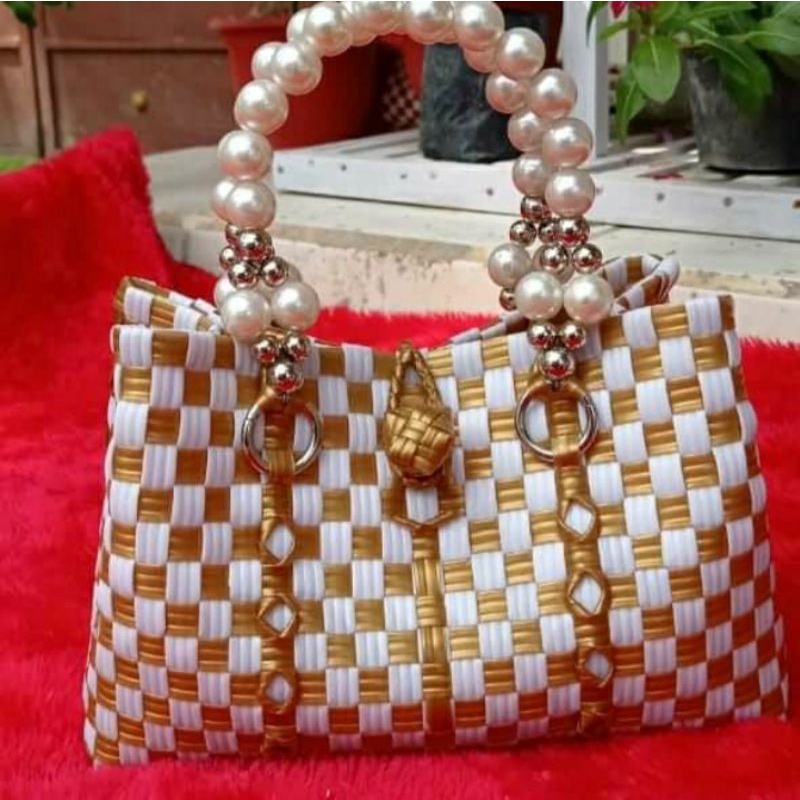 TAS  ANYAMAN PLASTIK JALI PREMIUM HANDLE MUTIARA /TAS WANITA/TAS CANTIK MURAH