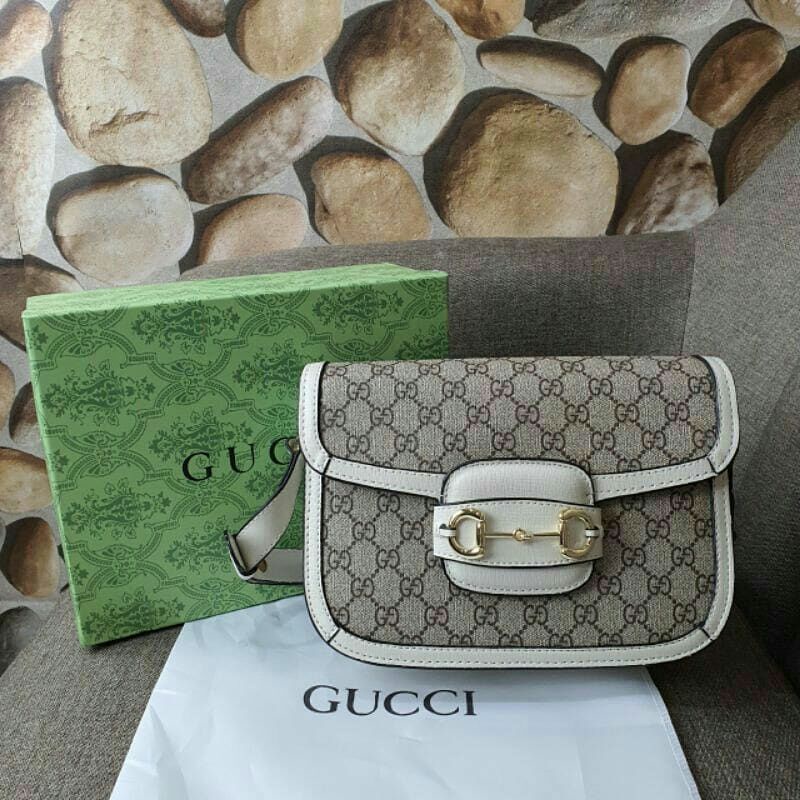 Gucci Horsebit 1955 Signature shoulder in White AH602204 (Pls baca deskripsi lengkap)