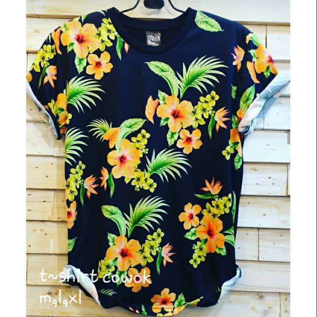 Kaos Pria Yellow Flower