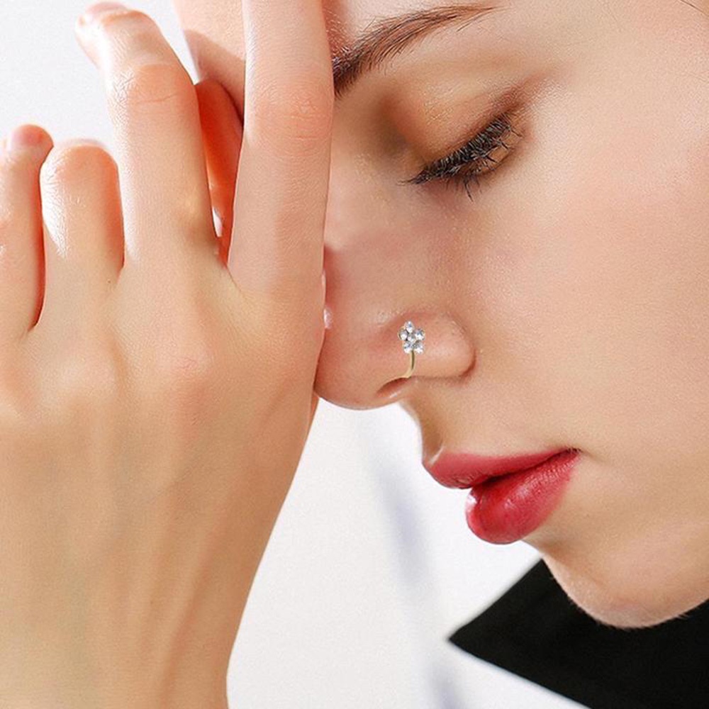 【COD Tangding】Cincin Hidung Palsu Bentuk C Desain Plum Blossom