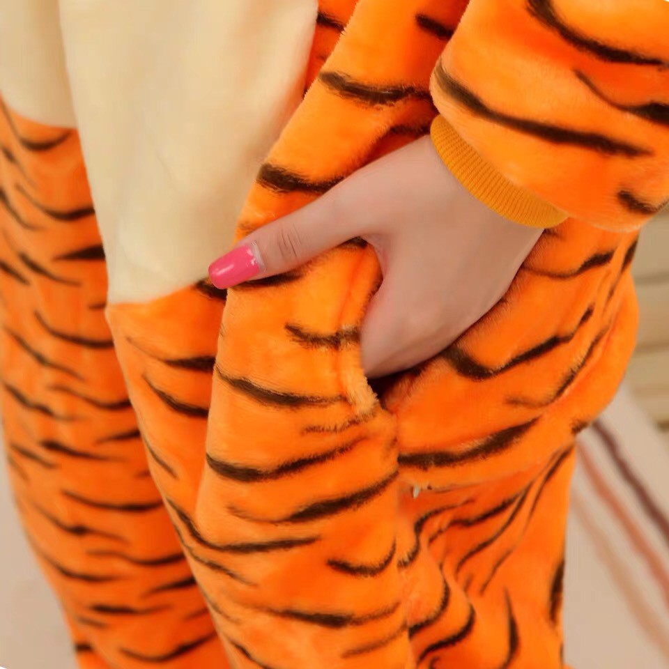 BAJU ONESIE TIGGER TIGER HARIMAU WINNIE THE POOH PIYAMA KOSTUM PESTA