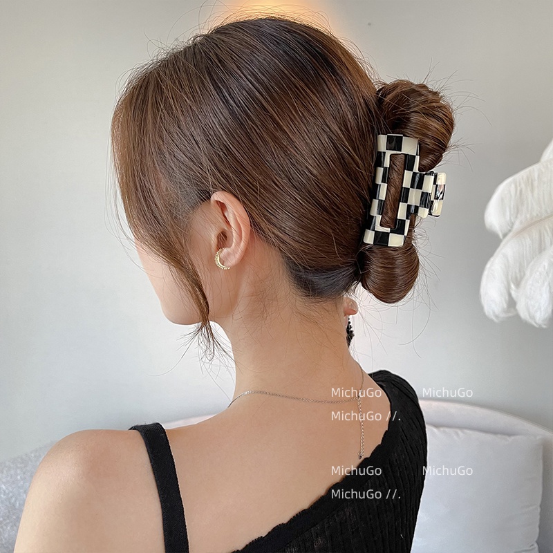 Jepit Rambut Bentuk Papan Catur Bahan Plastik Untuk Wanita