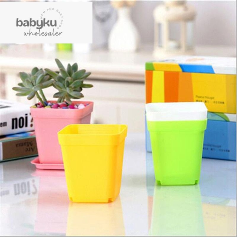 Vas bunga mini / Pot bunga plastik mini / Vas bunga meja