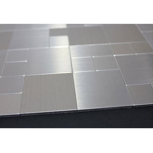 

Menarik - Hyundae Metal Tile Sticker HMT 99304 Cube - 30cm x 30cm KN11