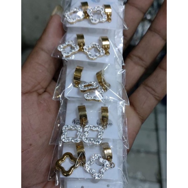 Anting anak titanium anti karat