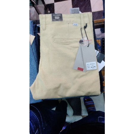 Chino Levis 511 ( import )