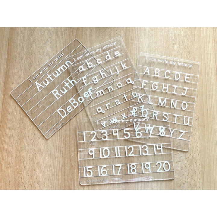 

BEEZY TRACING ACRYLIC