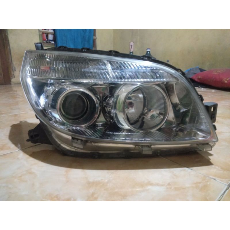 Headlamp Toyota Rush/Terios kanan (R) 2012-2014