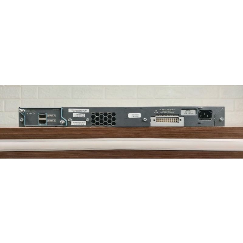 Switch Cisco Catalyst  2960S-48LPS-L 48-Ports Gigabit Second Berkualitas