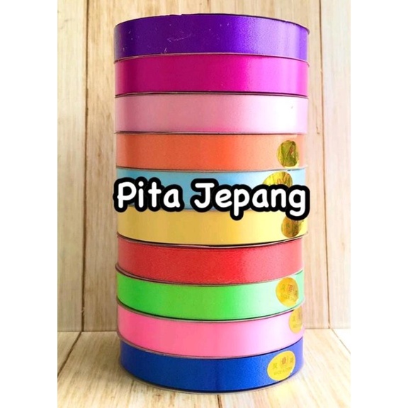 

Pita Jepang / Pita Hiasan (1 roll) warna random