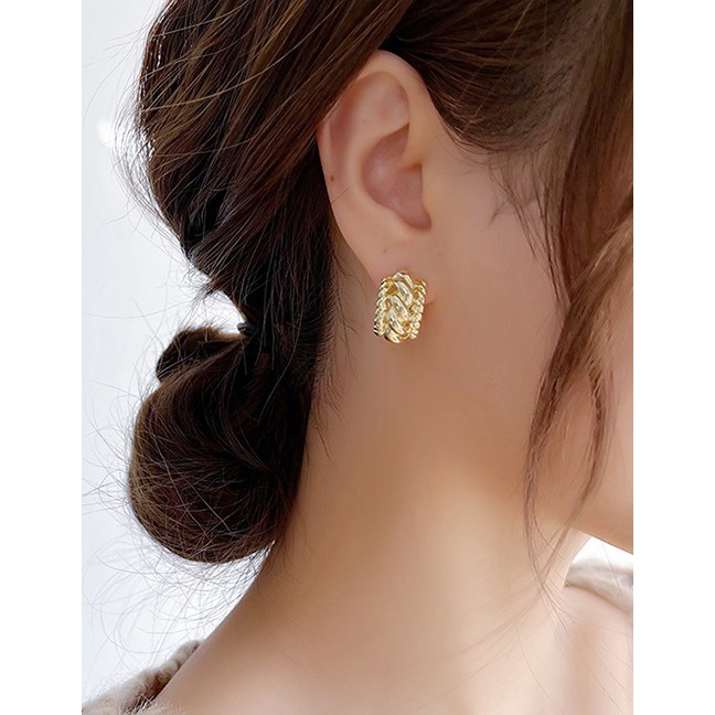 LRC Anting Tusuk Fashion Golden Twist Braided P75287