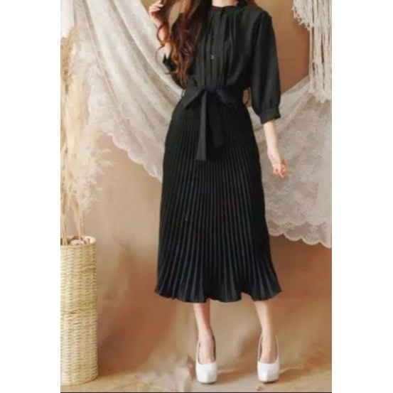 Dress Elegant Hitam