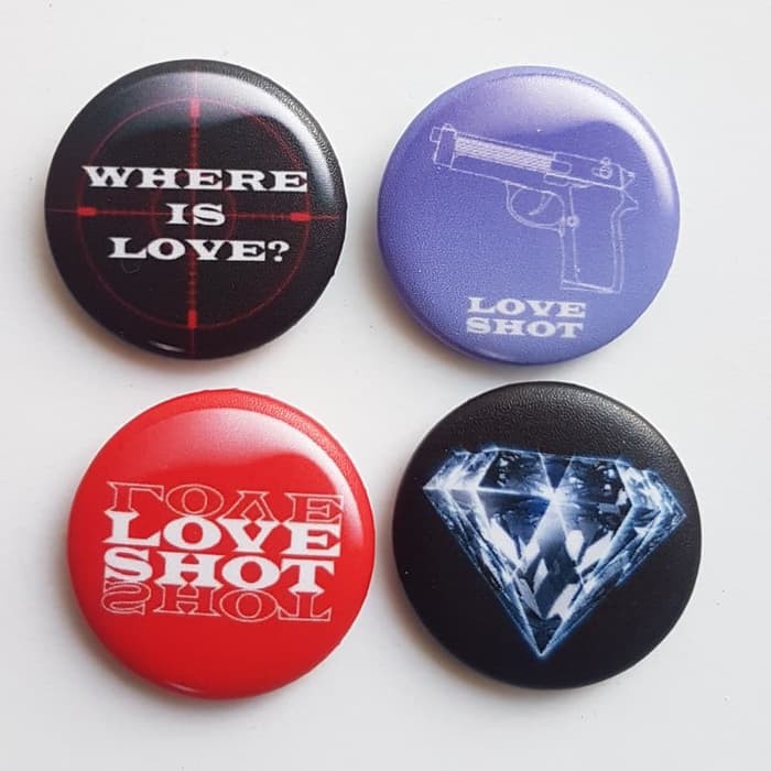 EXO LOVE SHOOT PIN BUDGE SET KPOP BROOCH