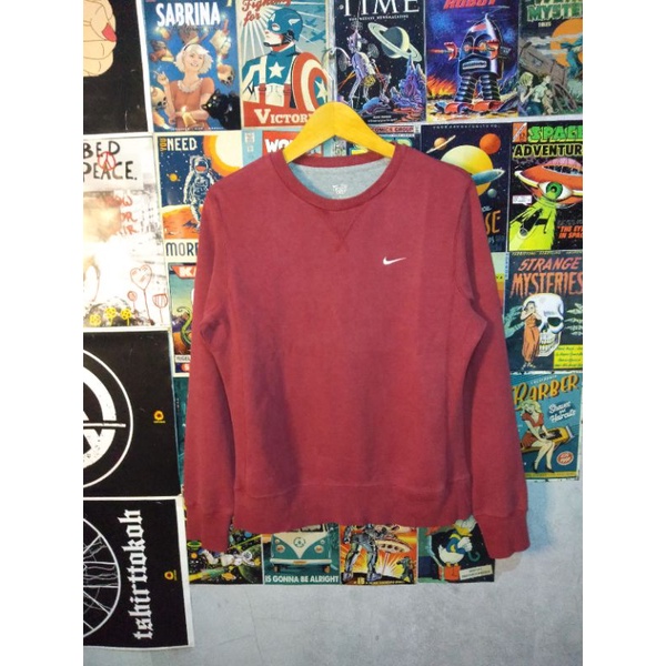 crewneck Nike small swoosh maroon second ori preloved