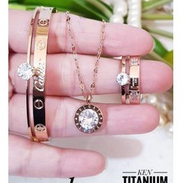 Titanium set perhiasan wanita cantik n233